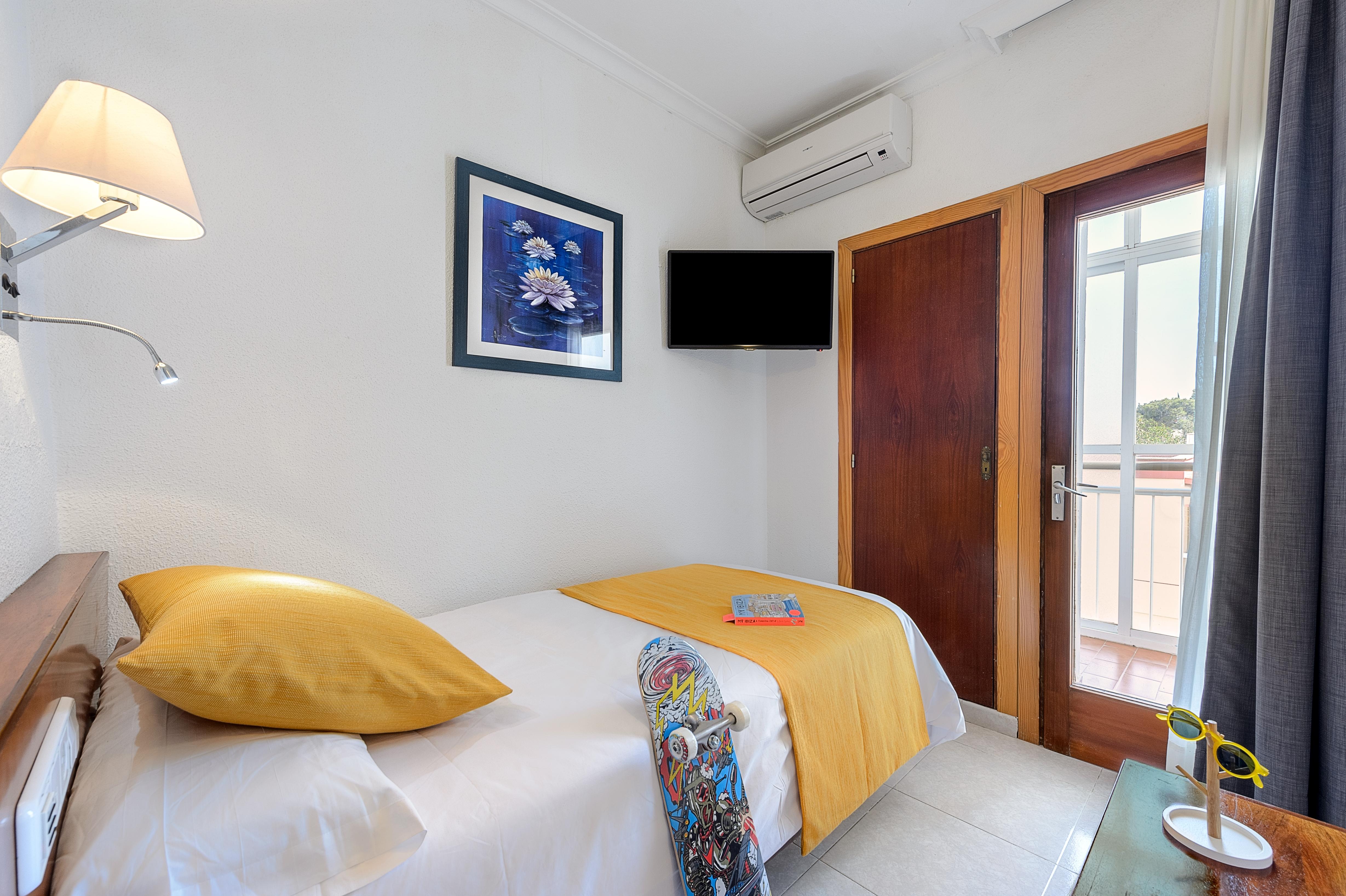 Aparthotel Vibra Bay San Antonio  Kültér fotó