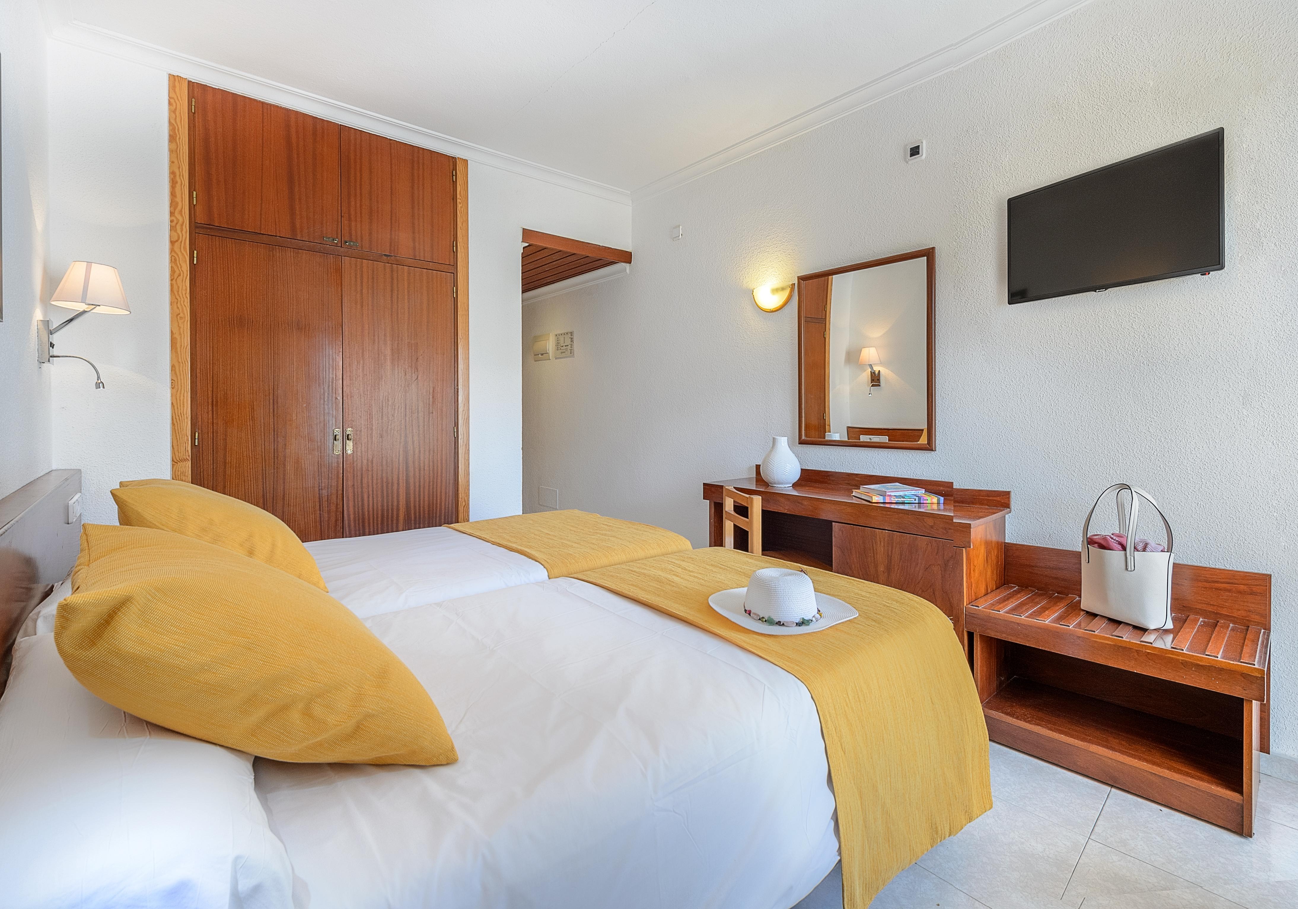 Aparthotel Vibra Bay San Antonio  Kültér fotó