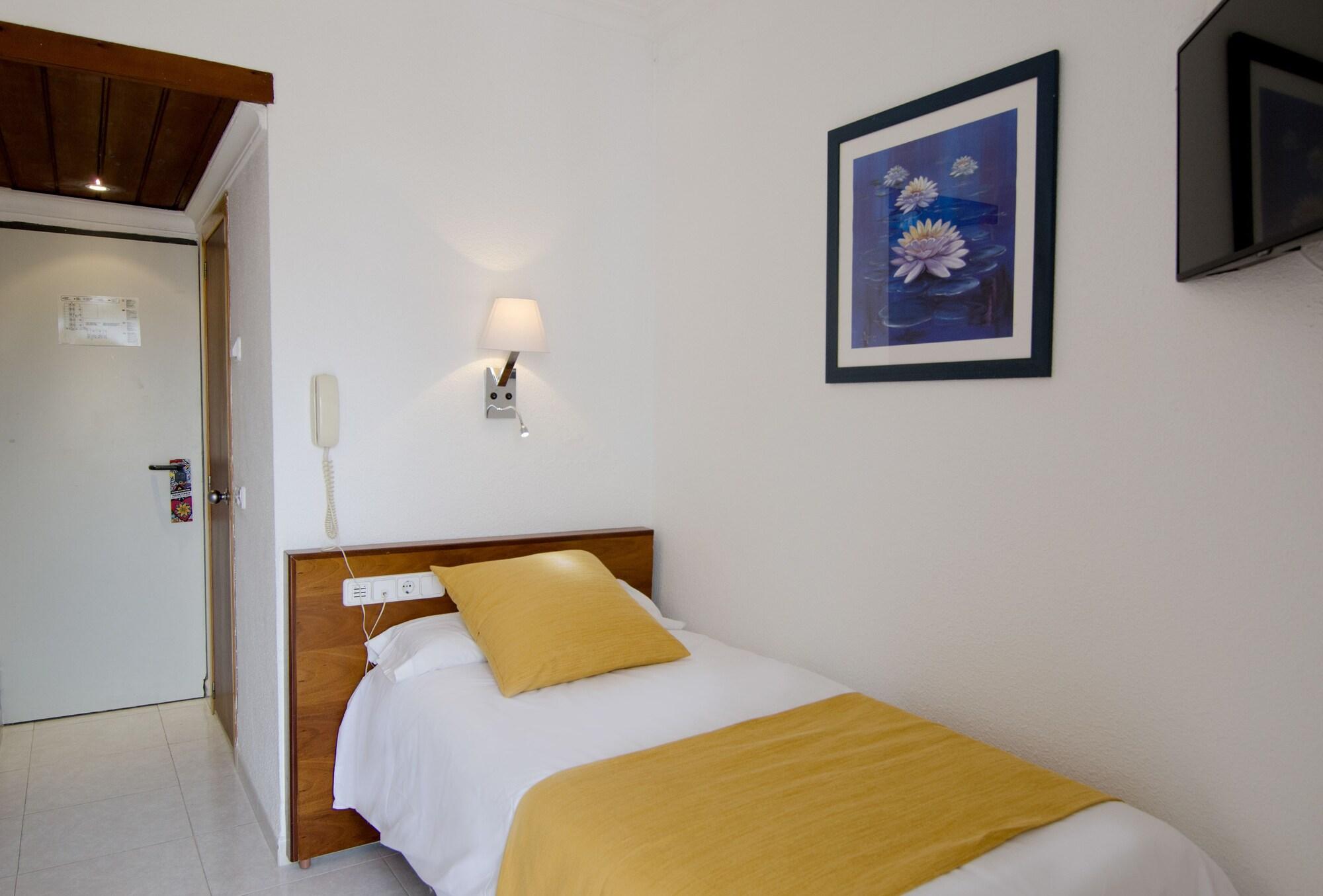 Aparthotel Vibra Bay San Antonio  Kültér fotó