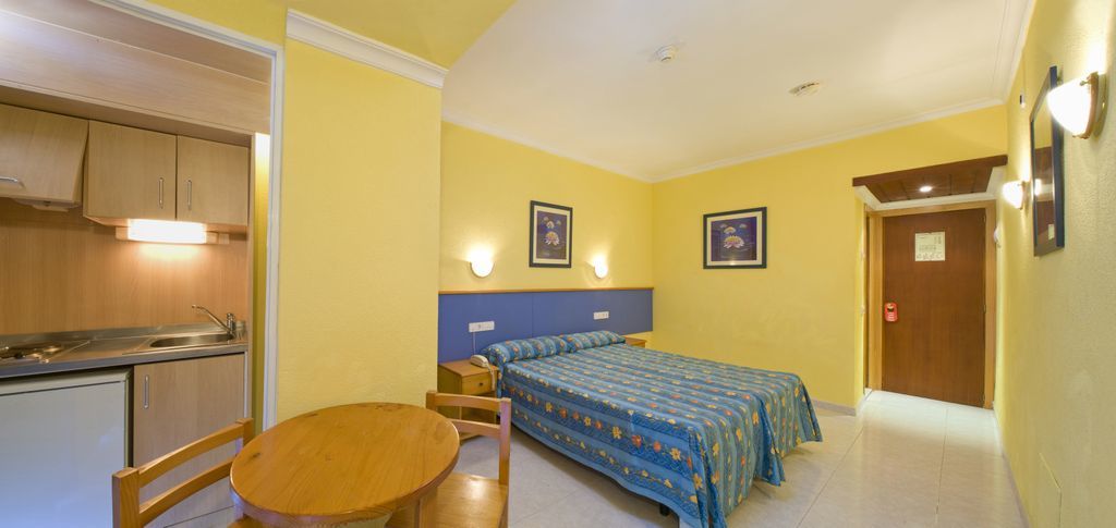Aparthotel Vibra Bay San Antonio  Kültér fotó