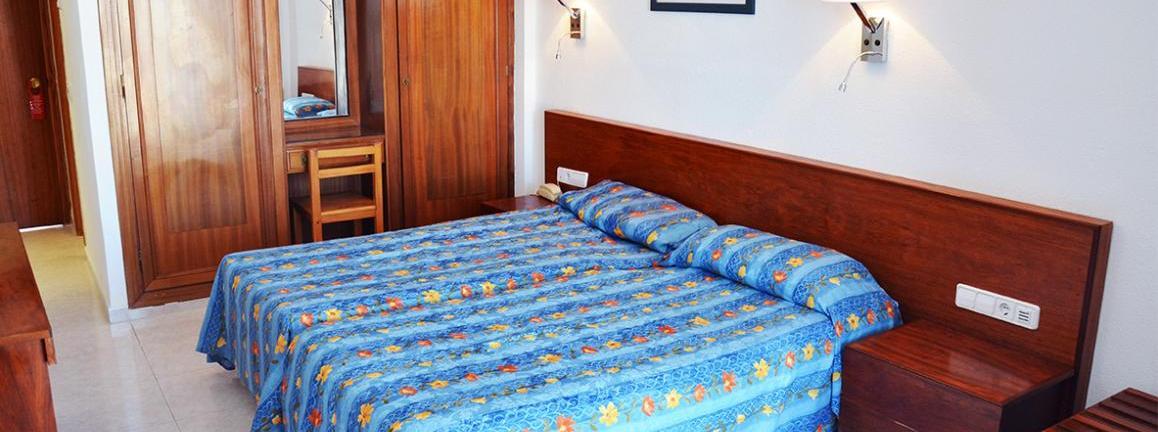 Aparthotel Vibra Bay San Antonio  Kültér fotó